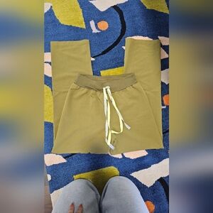 Figs Olive Green Scrub Pants Livingston High-waisted xs petite xsp